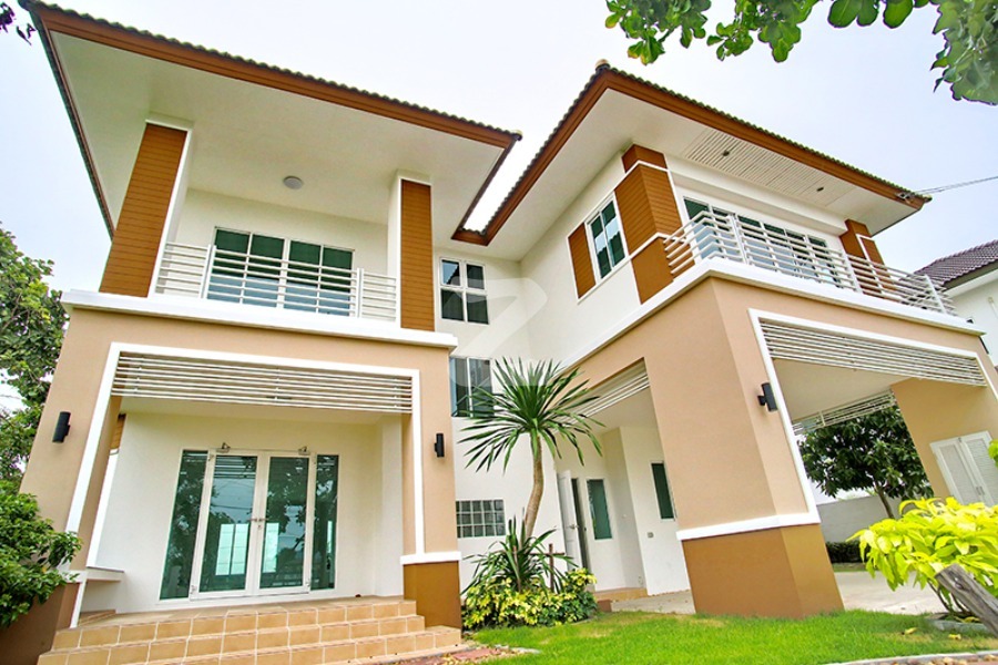 เลควัลเล่ย์ บ่อวิน อมตะซิตี้ ศรีราชา Lake Valley Bowin Amata City Sriracha