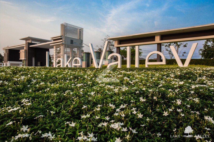 เลควัลเล่ย์ บ่อวิน อมตะซิตี้ ศรีราชา Lake Valley Bowin Amata City Sriracha