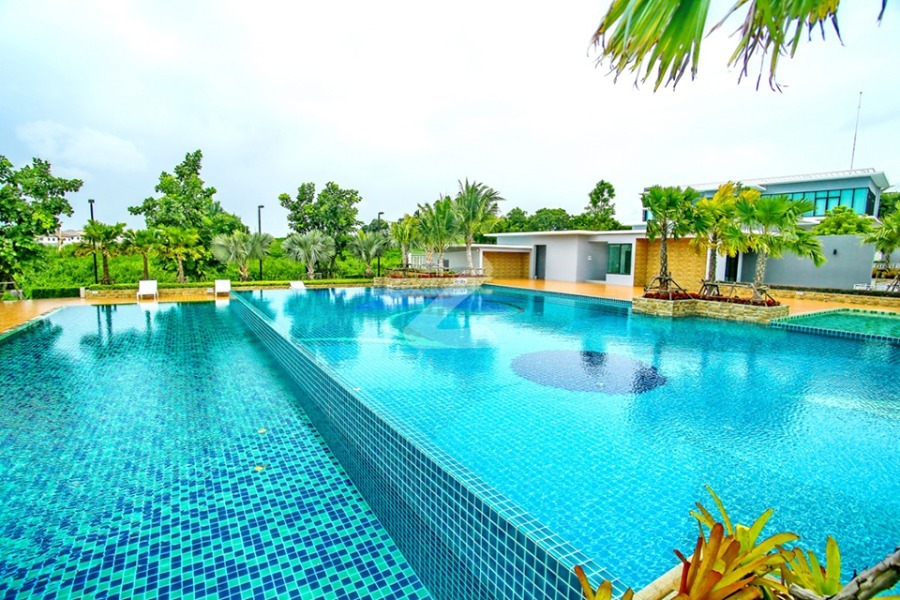 เลควัลเล่ย์ บ่อวิน อมตะซิตี้ ศรีราชา Lake Valley Bowin Amata City Sriracha