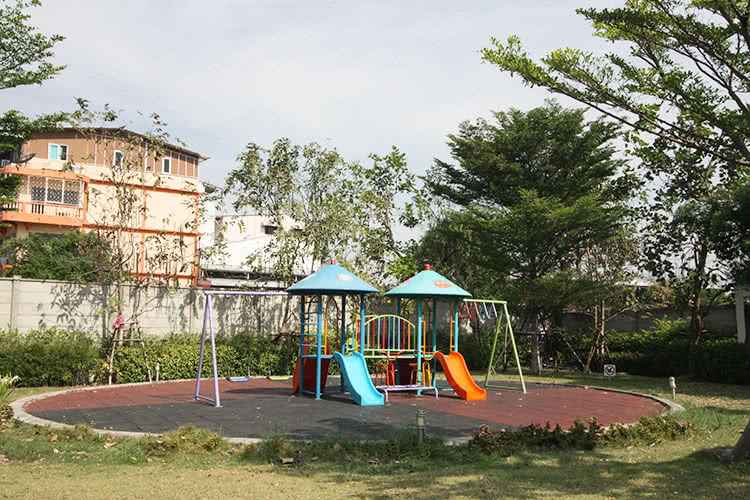 บ้านพิศาล บางขุนเทียน Baan Pisan Bang Khun Thian