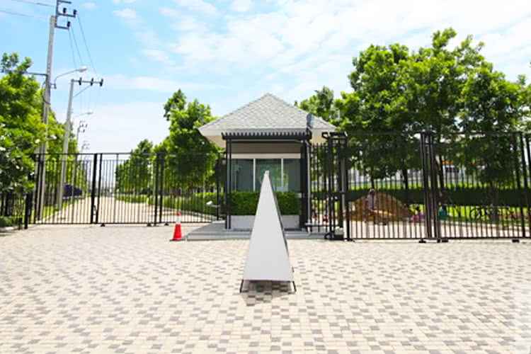 บ้านริมสวน ซีนเนอรี บางนา-สุวรรณภูมิ Baan Rim Suan Scenery Bangna-Suvarnabhumi