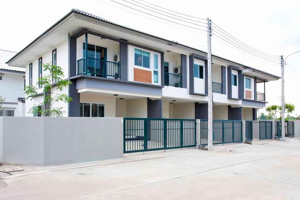 บ้านสวนธนาการ์เด้น Baan Suan Thana Garden