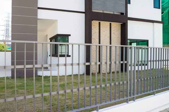 ลิฟวิ่ง เรสซิเดนซ์ รังสิต-ราชพฤกษ์ Living Residence Rangsit-Ratchaphruek