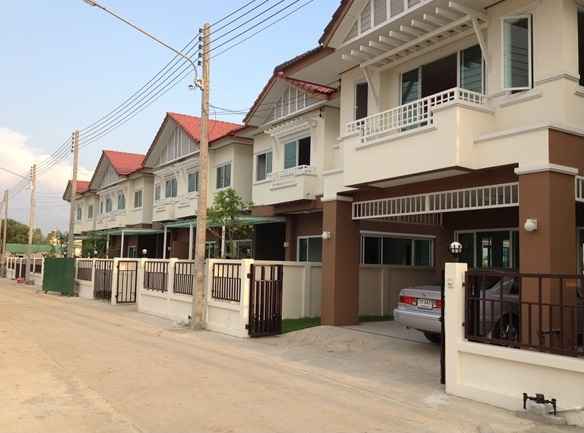 วราสิริ รังสิต-ดอนเมือง Warasiri Rangsit-Donmuang
