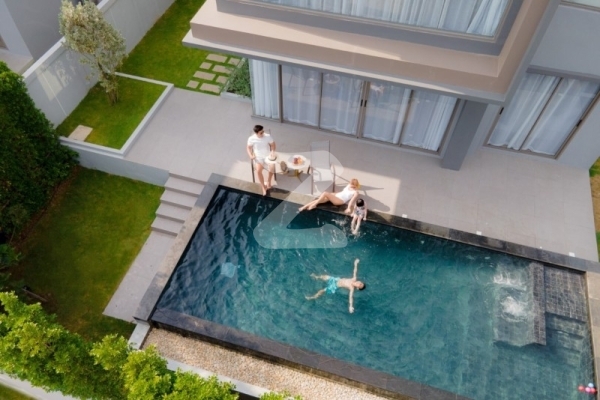 ไฮลักซ์ พูลวิลล่า แม่ริม HyLuxe Pool Villa Mae Rim