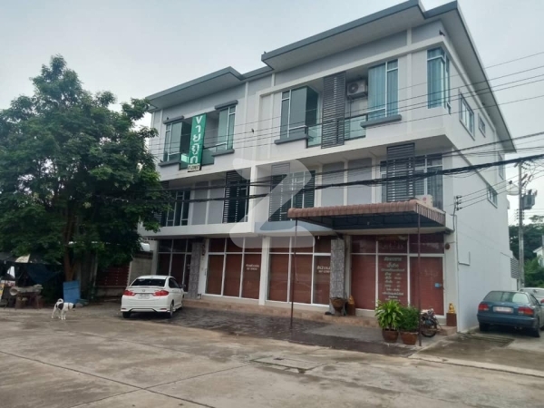 บ้านกลางเมือง ปักธงชัย Baan Klang Muang Pakthongchai
