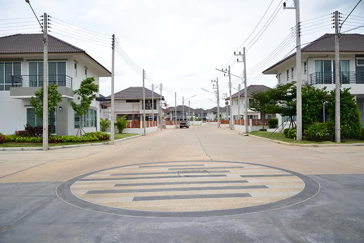 แอทไลฟ์ วีว่า บ้านใหม่ At Life Viva Baanmai