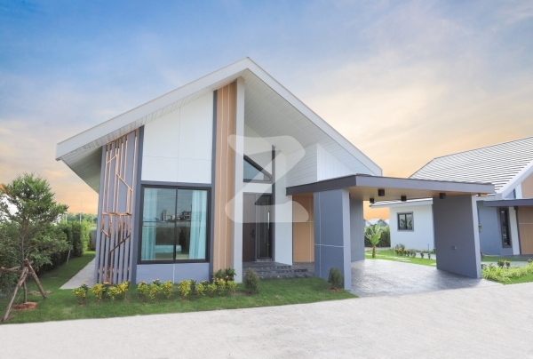 เอสเทลล่า บ้านอยู่สบาย โคราช-จอหอ Estella Baan U Sabai Korat-Jorhor