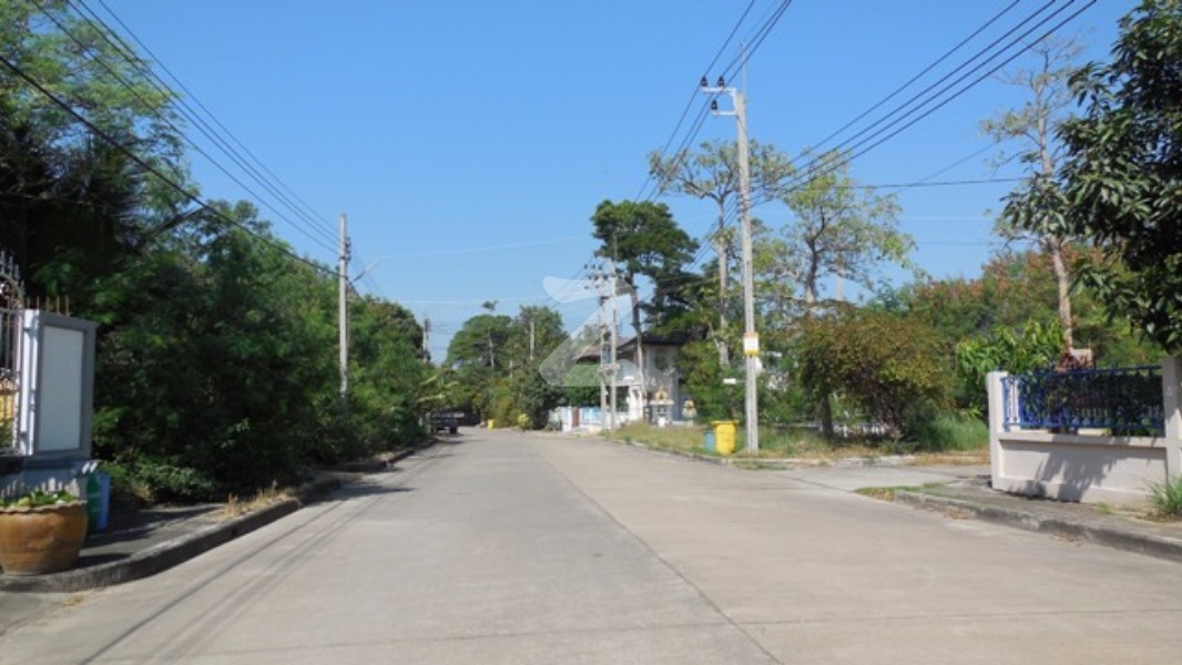 ดุลิยาทิพย์ Duliyathip Village
