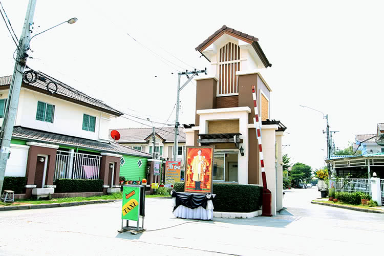 ชวนชื่น ปิ่นเกล้า-วงแหวน Chuanchuen Pinklao-Wongwaen