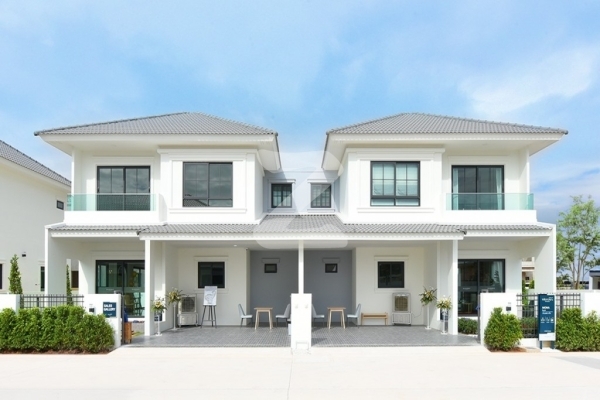 มณีรินทร์ มิดทาวน์ หนองมน Maneerin Midtown Nongmon