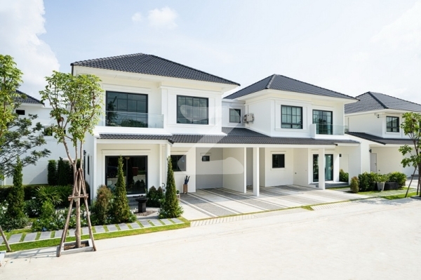 มณีรินทร์ มิดทาวน์ แหลมฉบัง Maneerin Midtown Laemchabang