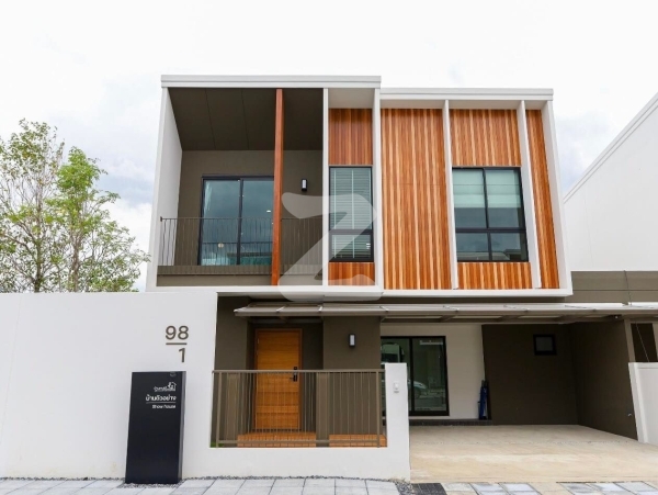 บ้านชานไม้ รังสิต คลองสาม Baan Chanmai Rangsit Khlong Sam