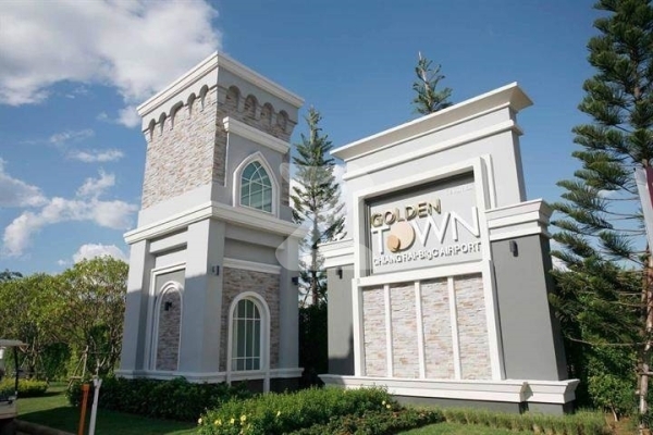 โกลเด้น ทาวน์ เชียงราย-บิ๊กซีแยกสนามบิน Golden Town Chiangrai-Big C Yaek Sanambin