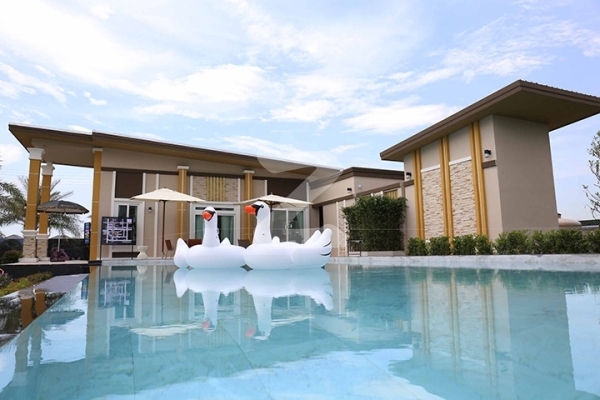 โกลเด้น ทาวน์ ศรีนครินทร์-สุขุมวิท Golden Town Srinakarin-Sukhumvit