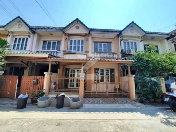 บุศรินทร์ รามอินทรา Bussarin Ramintra