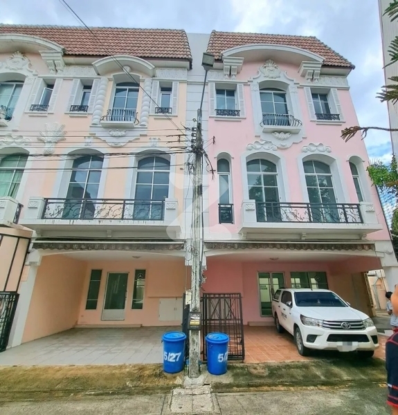 บ้านกลางเมือง มอนติ-คาร์โล รัชวิภา Baan Klang Muang Monte-Carlo Ratchavipha