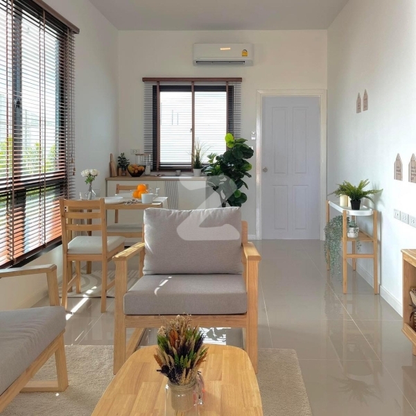 เออร์บาโน่ อมตะ-พานทอง Urbano Amata-Panthong