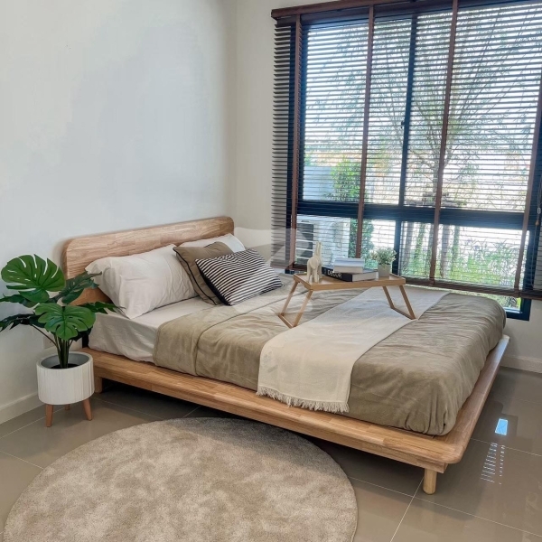 เออร์บาโน่ อมตะ-พานทอง Urbano Amata-Panthong