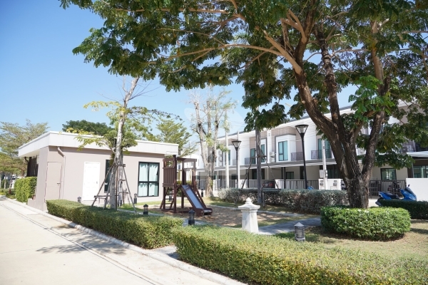พฤกษากาญจน์ วิลเลจทาวน์ Pruksakan Village Town