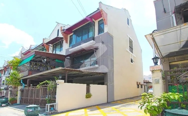 บ้านเปี่ยมสุข รัตนาธิเบศร์ 17 Baan Pieamsuk Rattanathibet 17