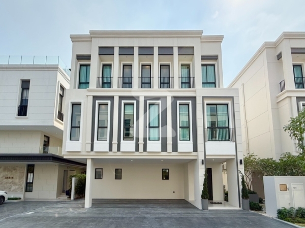 แอร์รี่ ศรีนครินทร์-สวนหลวง AERIE Srinakarin-Suanluang