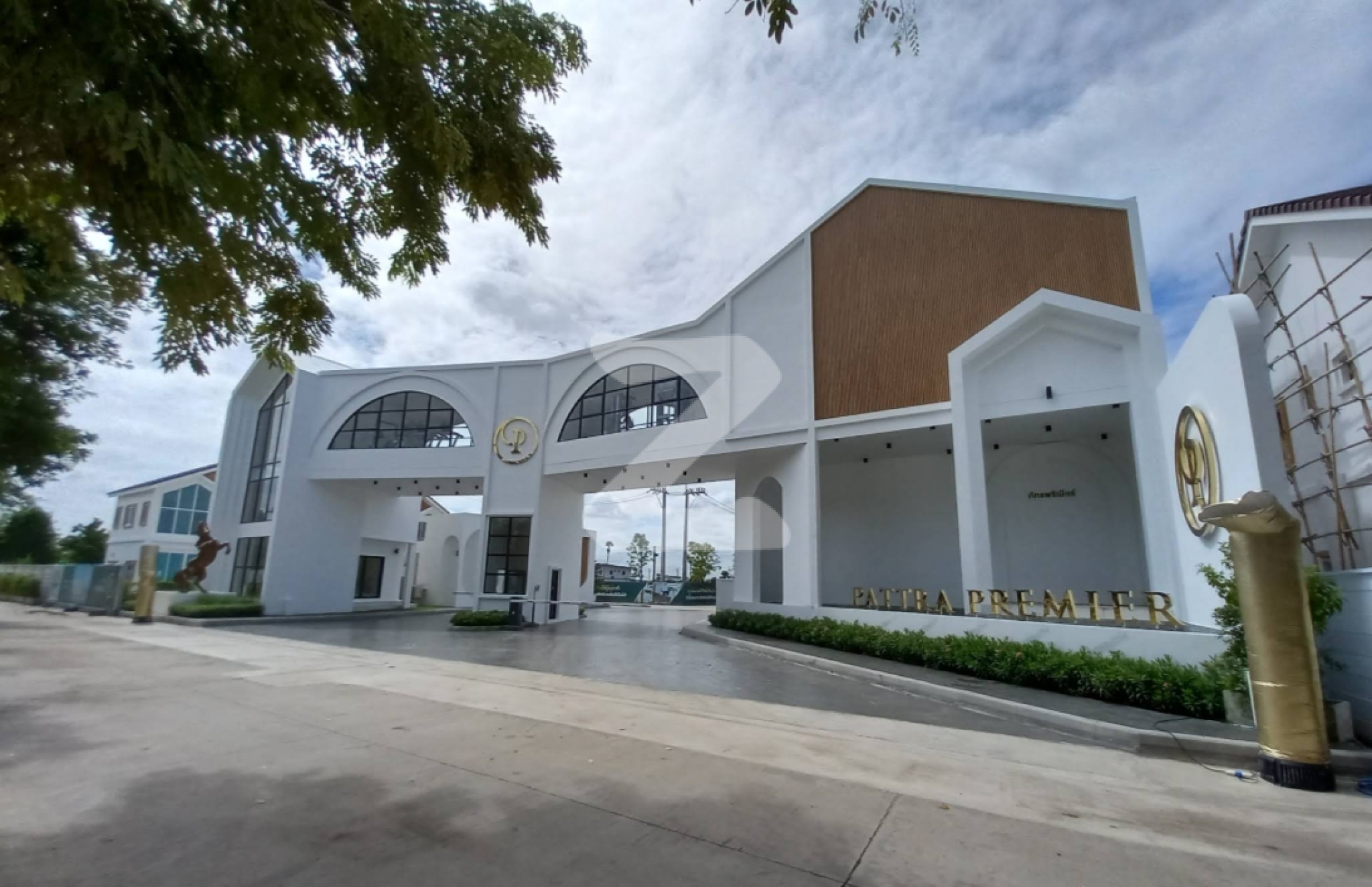 ภัทร พรีเมียร์ รังสิต-ปทุมธานี Pattra Premier Rangsit-Pathumthani