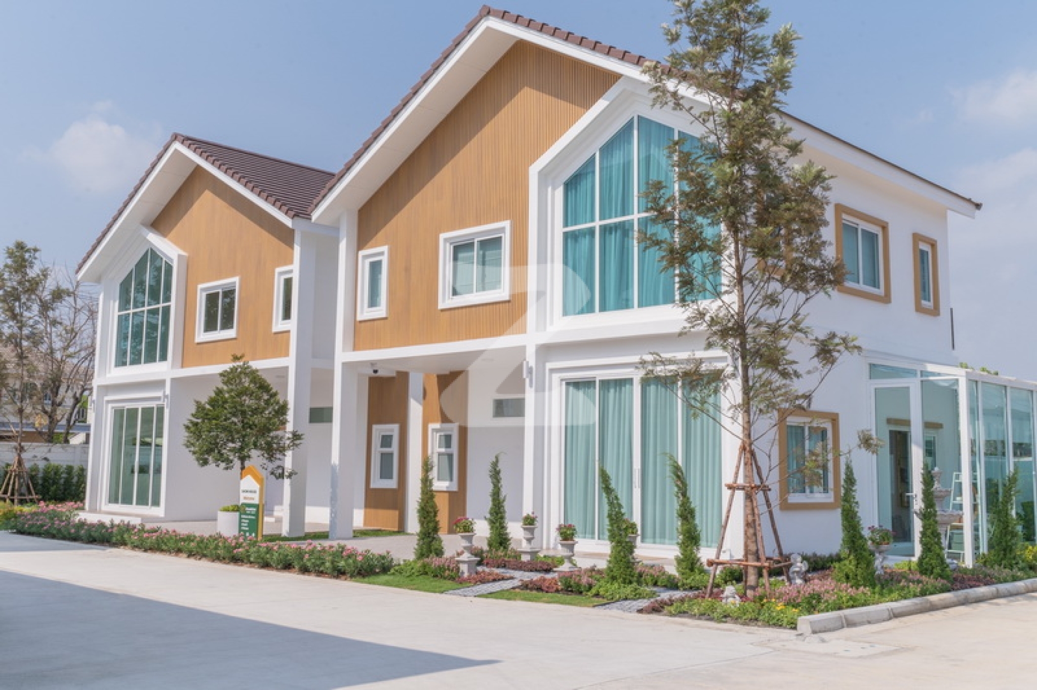 ภัทร พรีเมียร์ รังสิต-ปทุมธานี Pattra Premier Rangsit-Pathumthani