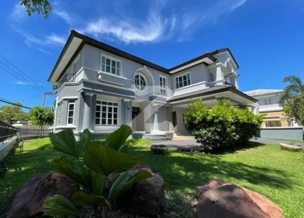 ลดาวัลย์ เลคโคโลเนียล กาญจนาภิเษก-พระราม 2 Ladawan Lake Colonial Kanchanaphisek-Rama 2