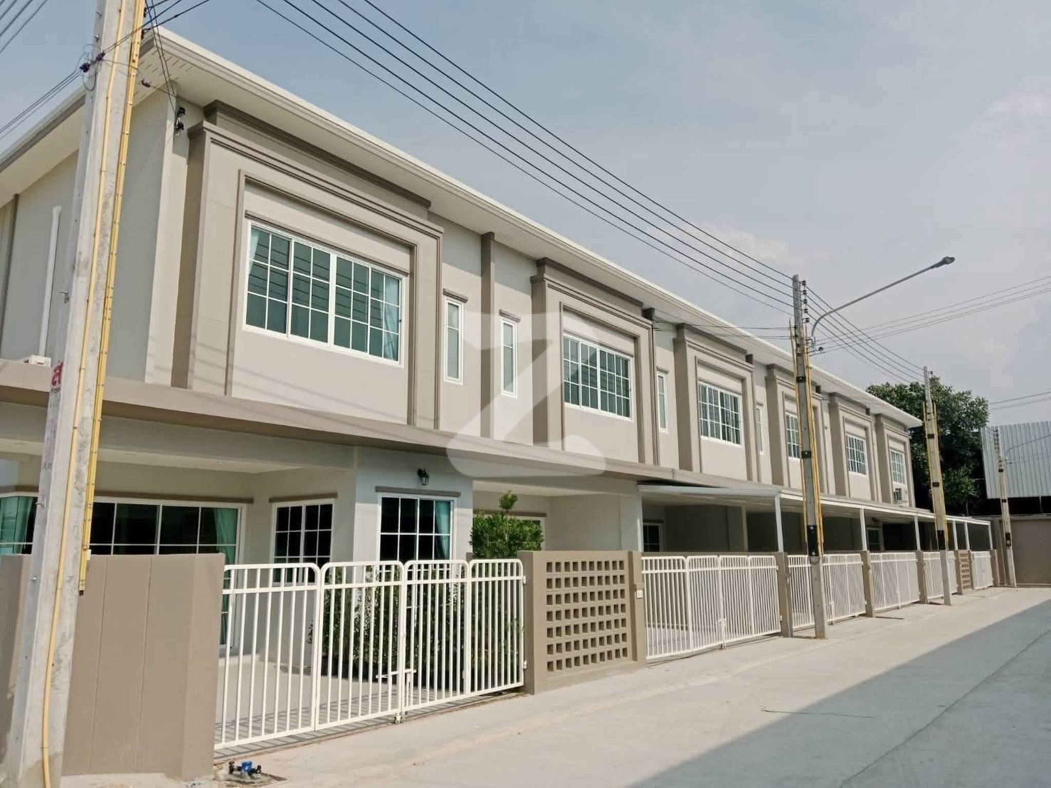 ภูสิริ นาป่า Pusiri Napa
