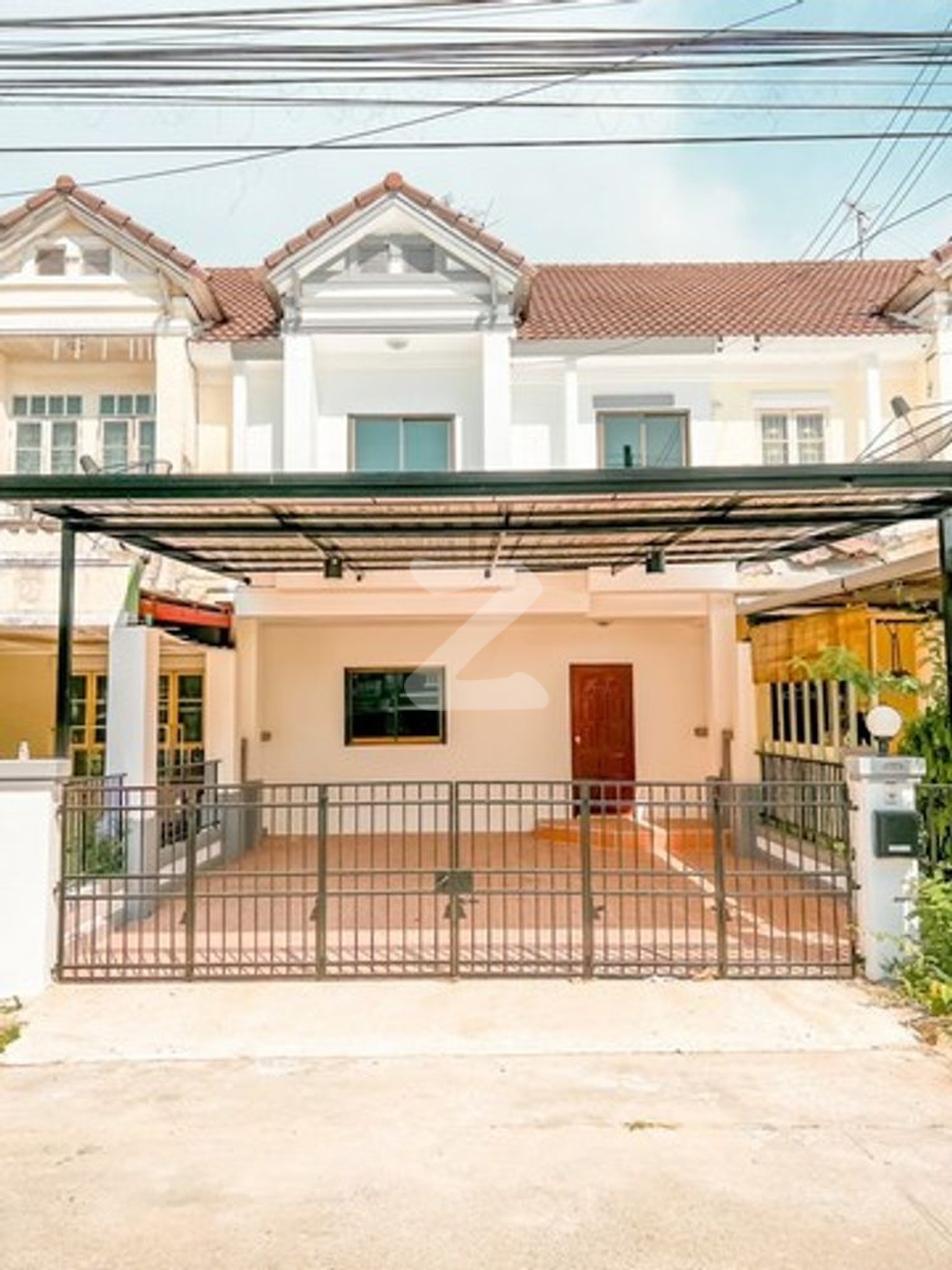 ปิยวรารมย์ เดอะ โคโลเนียล รังสิต Piyawararom The Colonial Rangsit