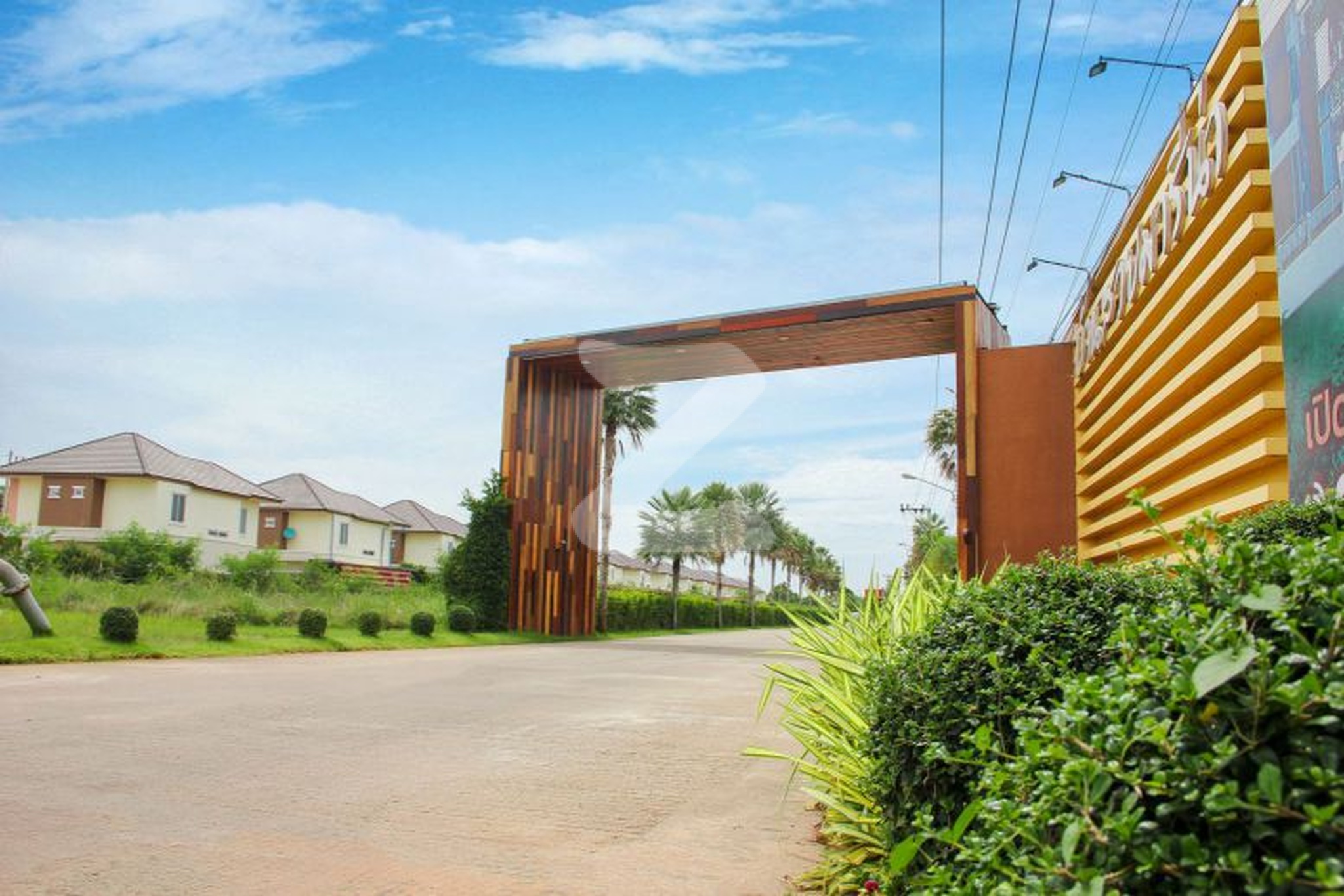 บ้านสวยมารีน่า Baan Suay Marina