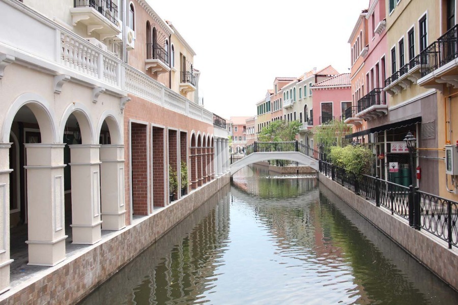 เวนิส ดี ไอริส วัชรพล Venice Di Iris Watcharapon