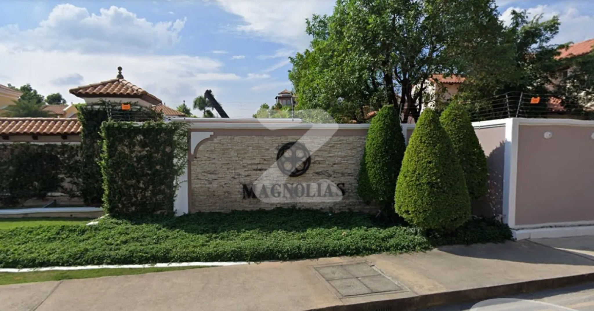 แมกโนเลียส์ เซาท์เทิร์น แคลิฟอร์เนีย บางนา-กม.7 Magnolias Southern California Bangna-km.7