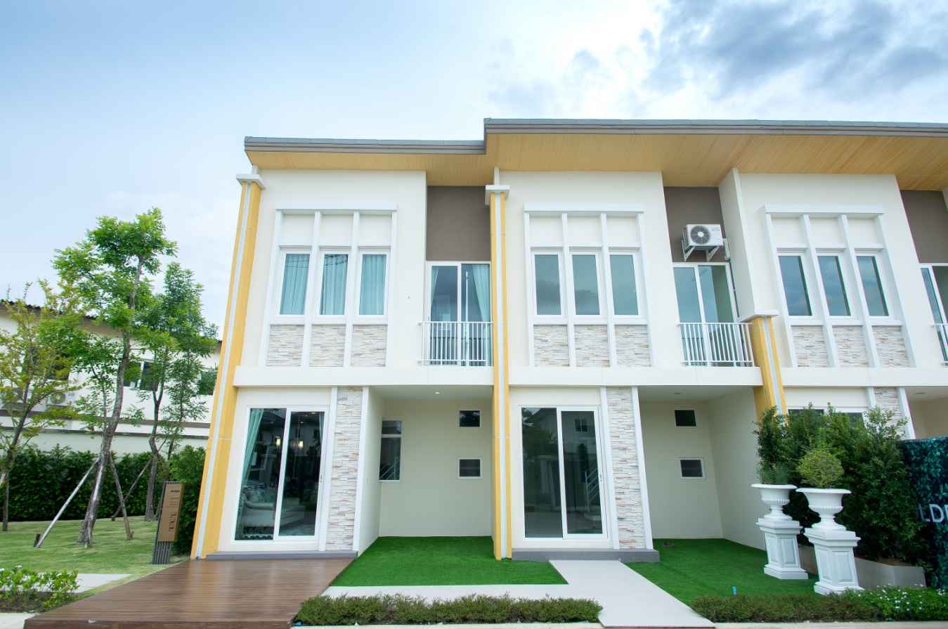 โกลเด้น ทาวน์ พระราม 2 Golden Town Rama 2