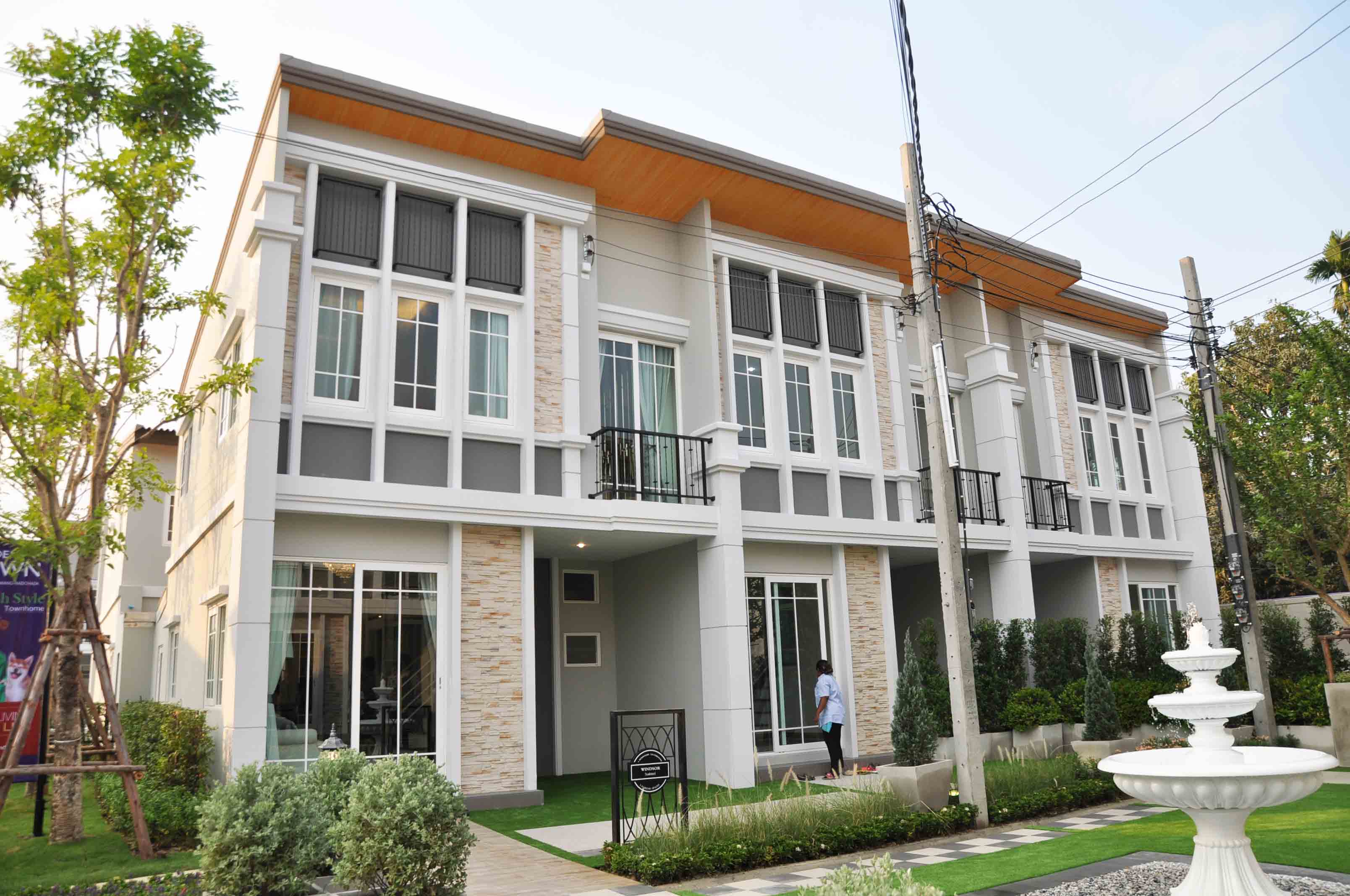 โกลเด้น ทาวน์ วงศ์สว่าง-รัชดา Golden Town Wongsawang-Ratchada