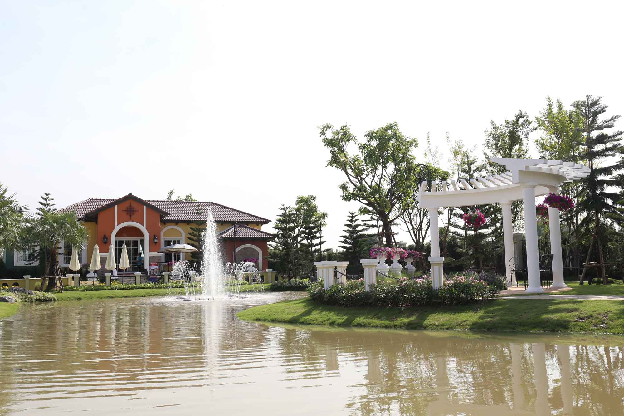 โกลเด้น นีโอ ๒ พระราม 2 Golden Neo 2 Rama 2