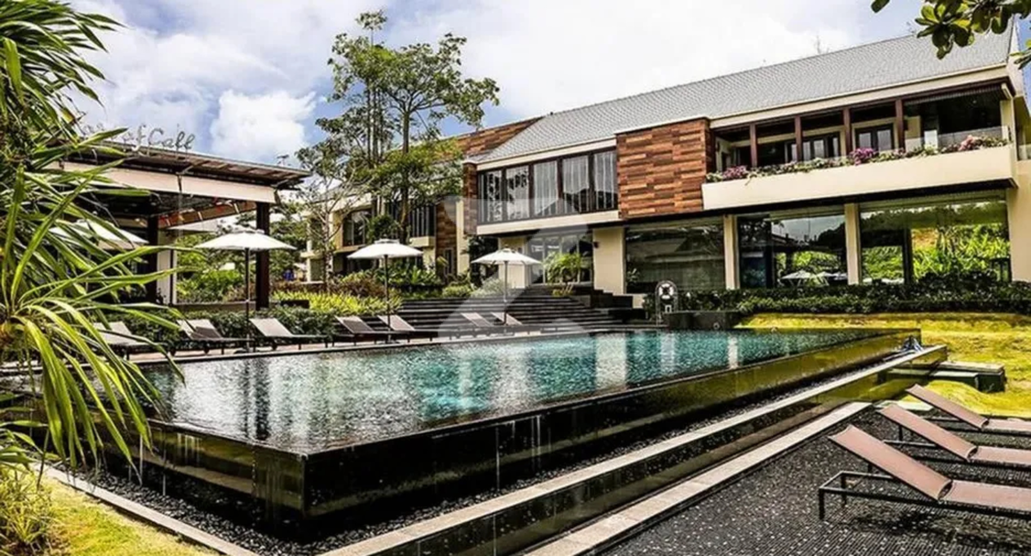 อ่าวปอ มารีน่า ลิฟวิ่ง คอนโด Ao Po Marina Living Condo