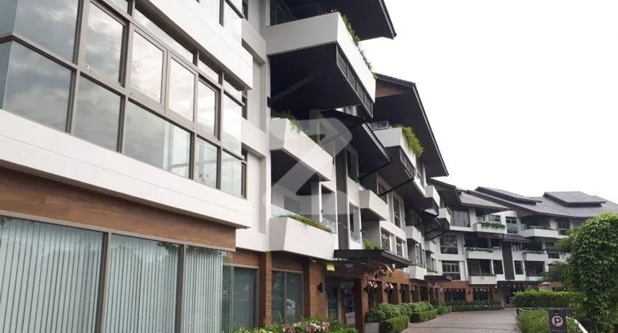 อ่าวปอ มารีน่า ลิฟวิ่ง คอนโด Ao Po Marina Living Condo