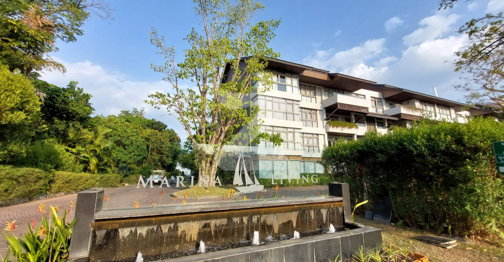 อ่าวปอ มารีน่า ลิฟวิ่ง คอนโด Ao Po Marina Living Condo