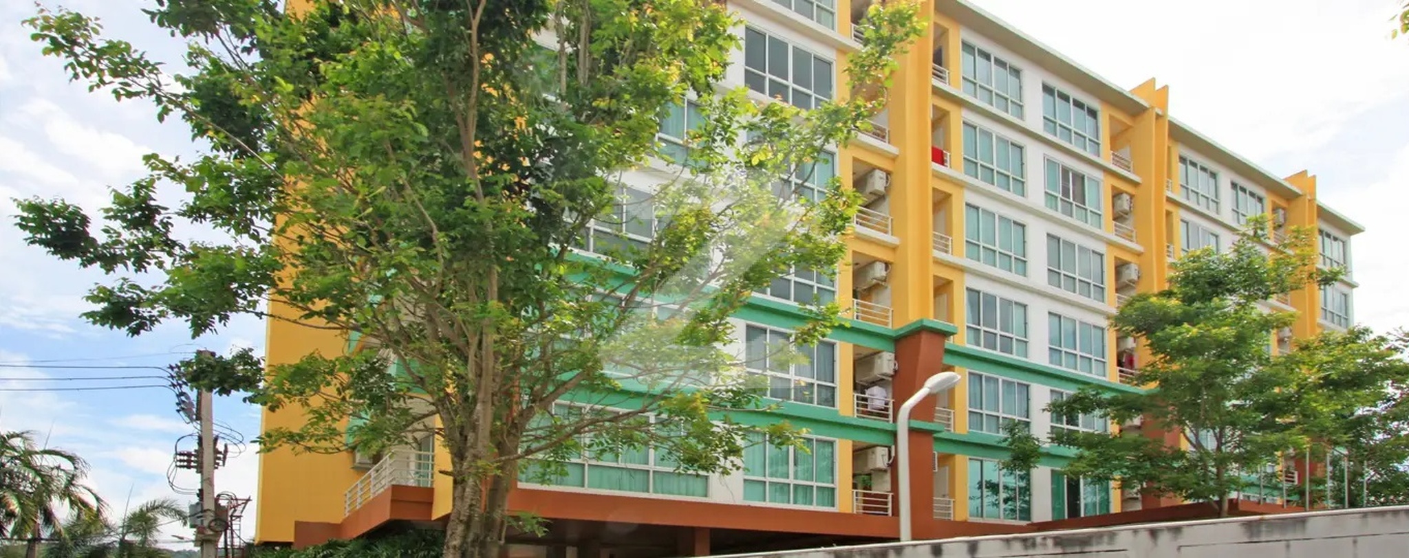 คอนโดเทลบุรี 1 Condotel Buri 1