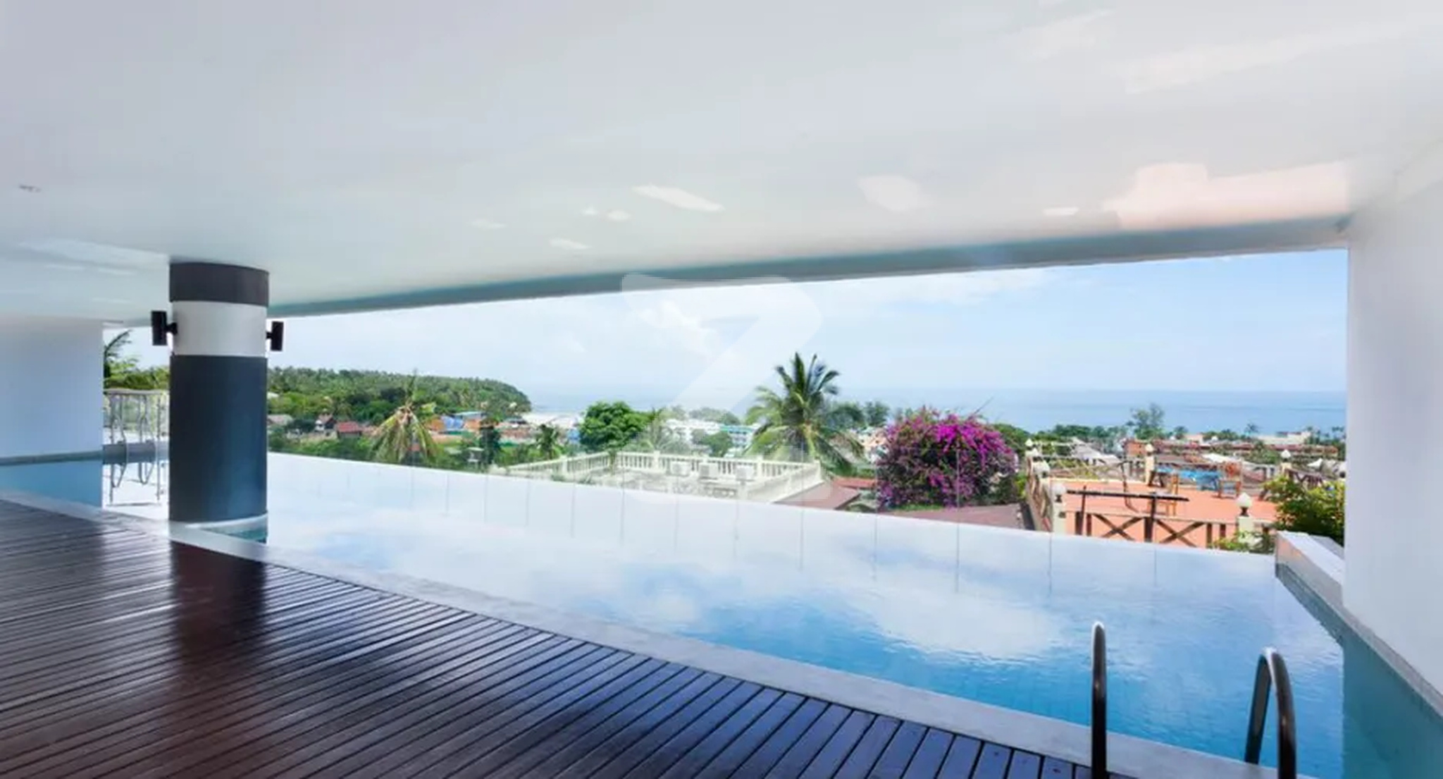 ซันเซ็ท พลาซ่า คอนโดมิเนียม Sunset Plaza Condominium