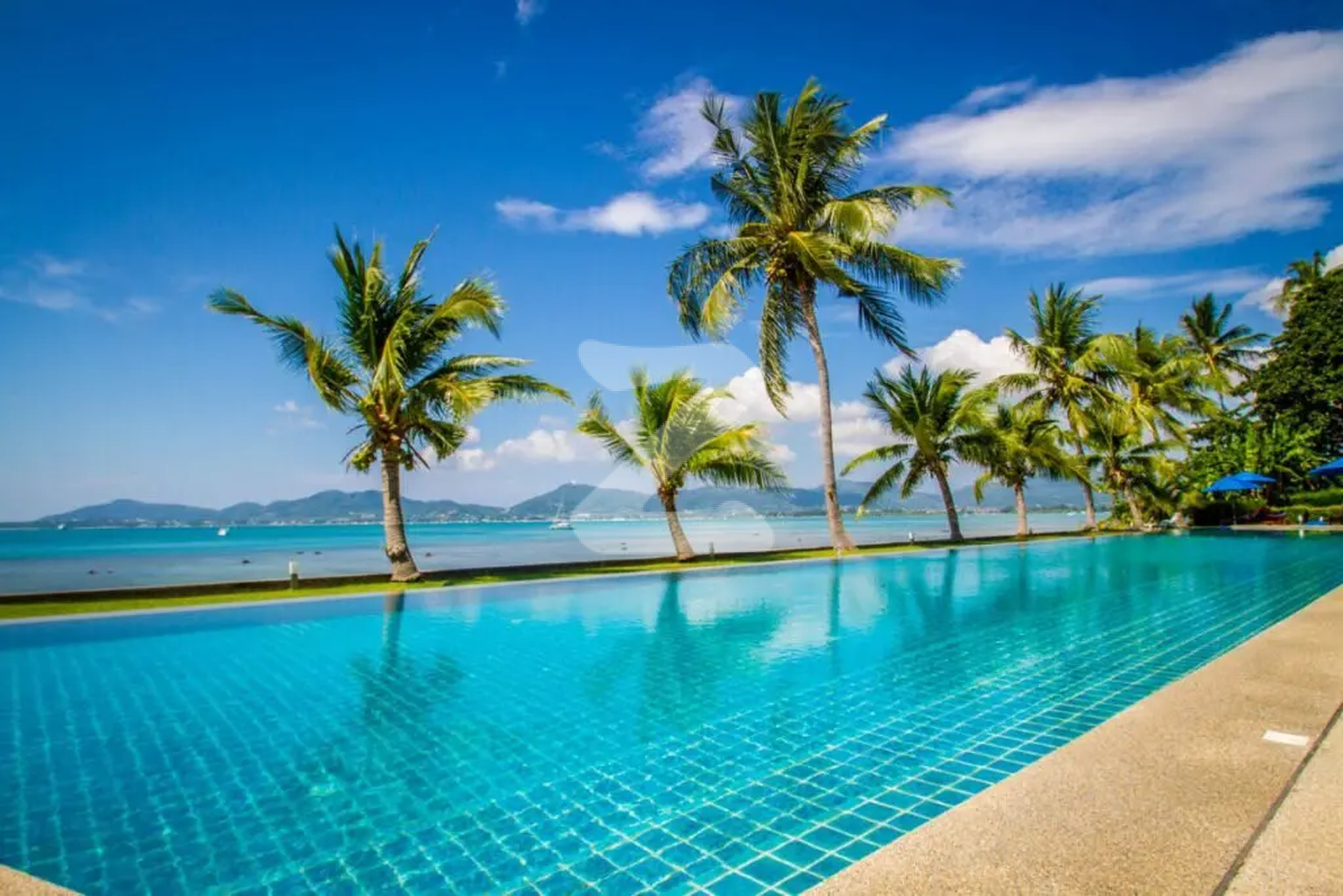 วอเตอร์ไซด์ คอนโดมิเนียม Waterside Condominium