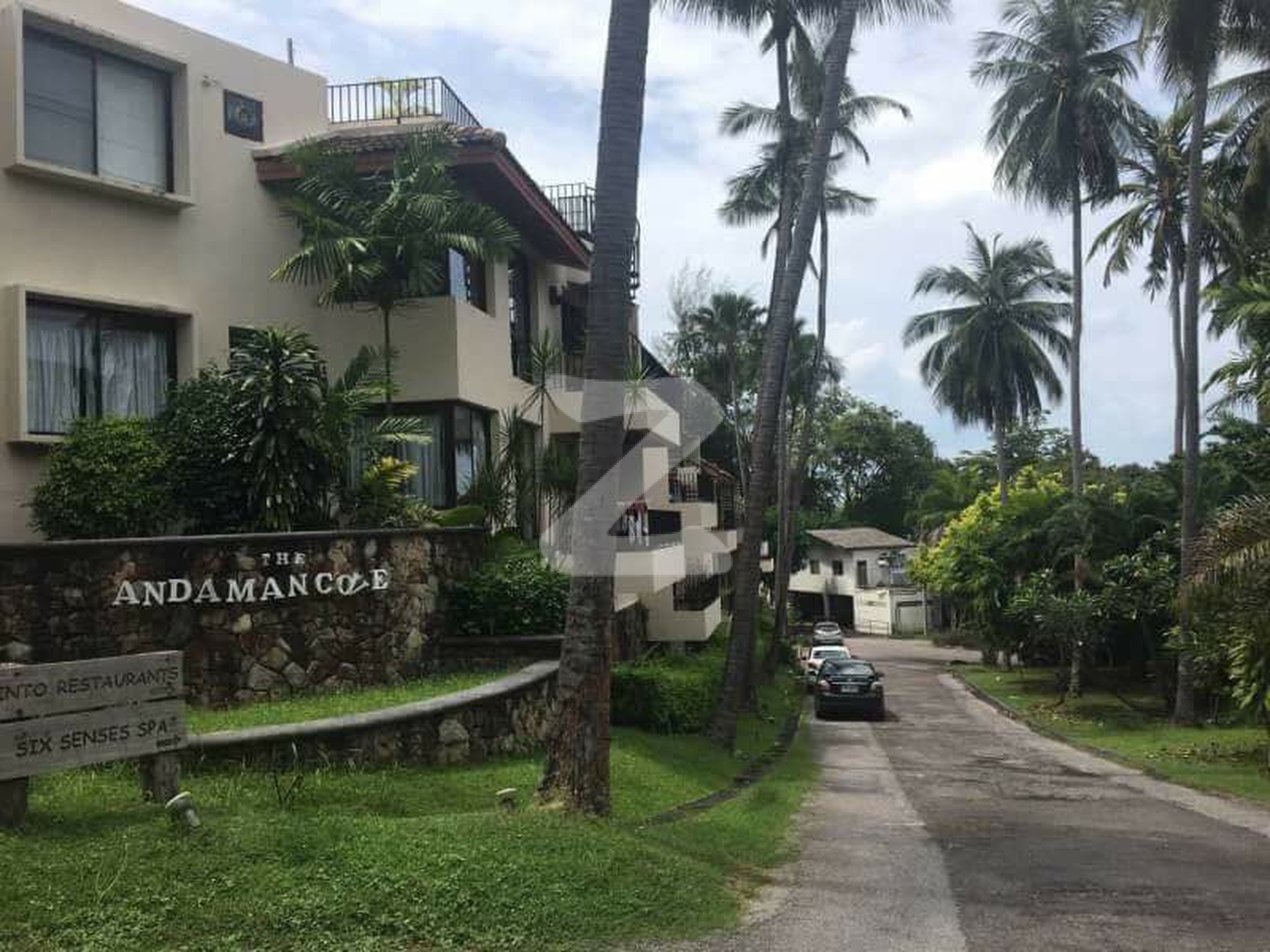 ดิ อันดามัน โคฟ คอนโดมิเนียม The Andaman Cove Condominium