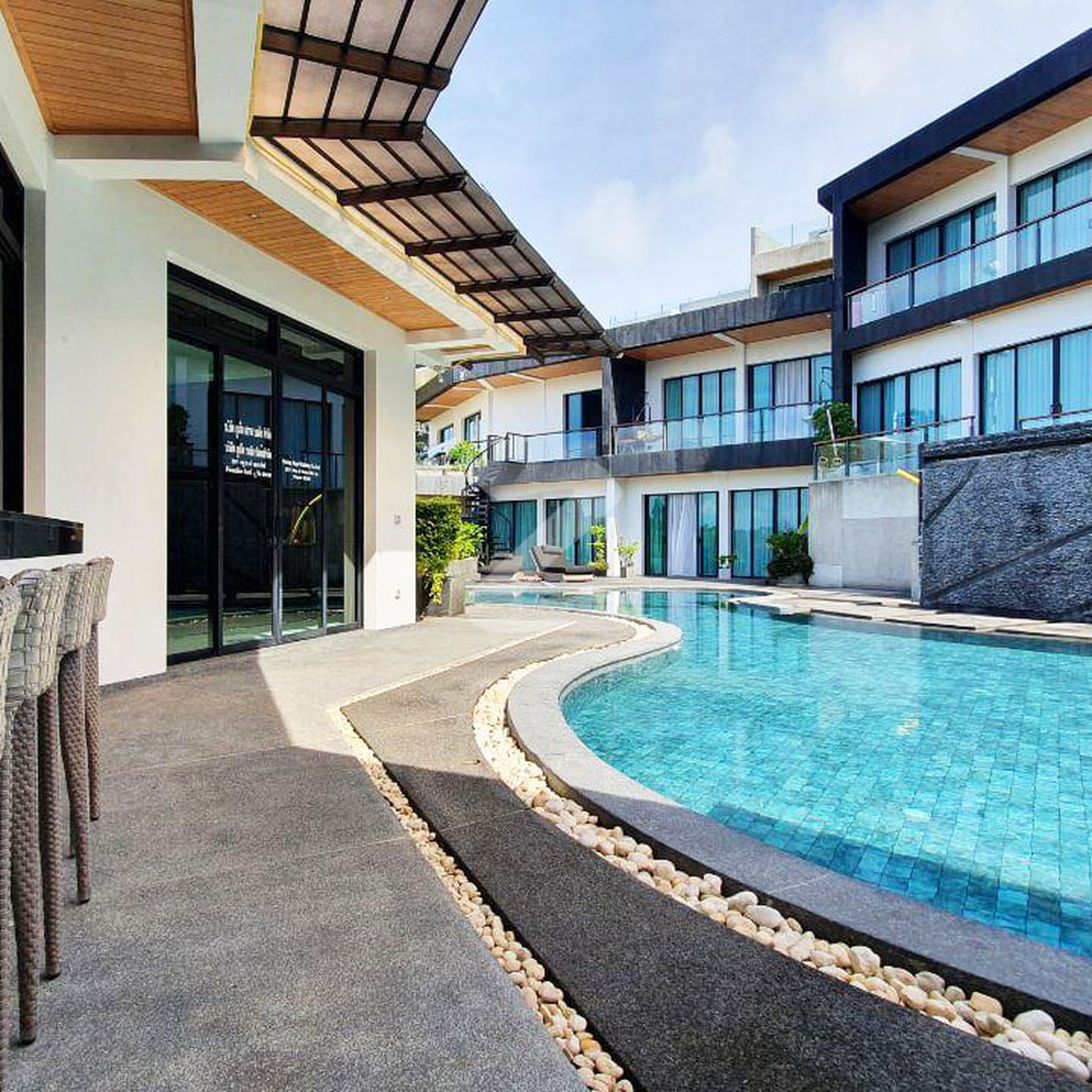 พันโดร่า เรสซิเดนซ์ Pandora Residences