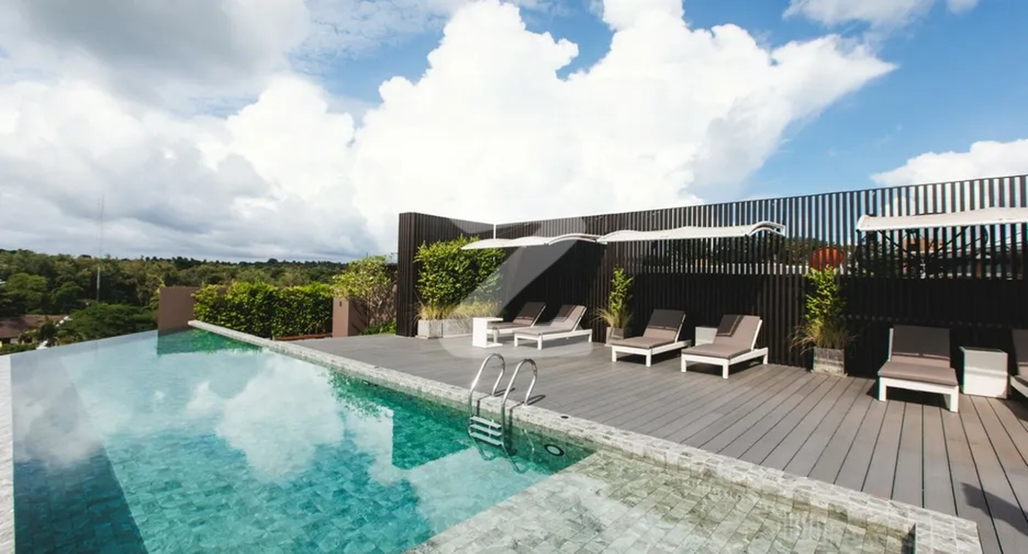 เดอะ พราวด์ ราไวย์ คอนโดมิเนียม The Proud Rawai Condominium