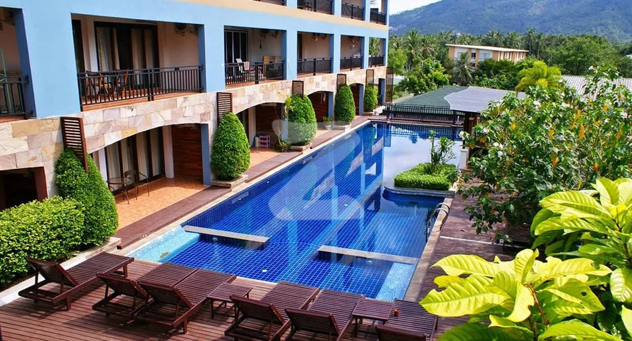 สระว่ายน้ำ 1 วิคตอเรียน คอนโดมิเนียม สมุย
