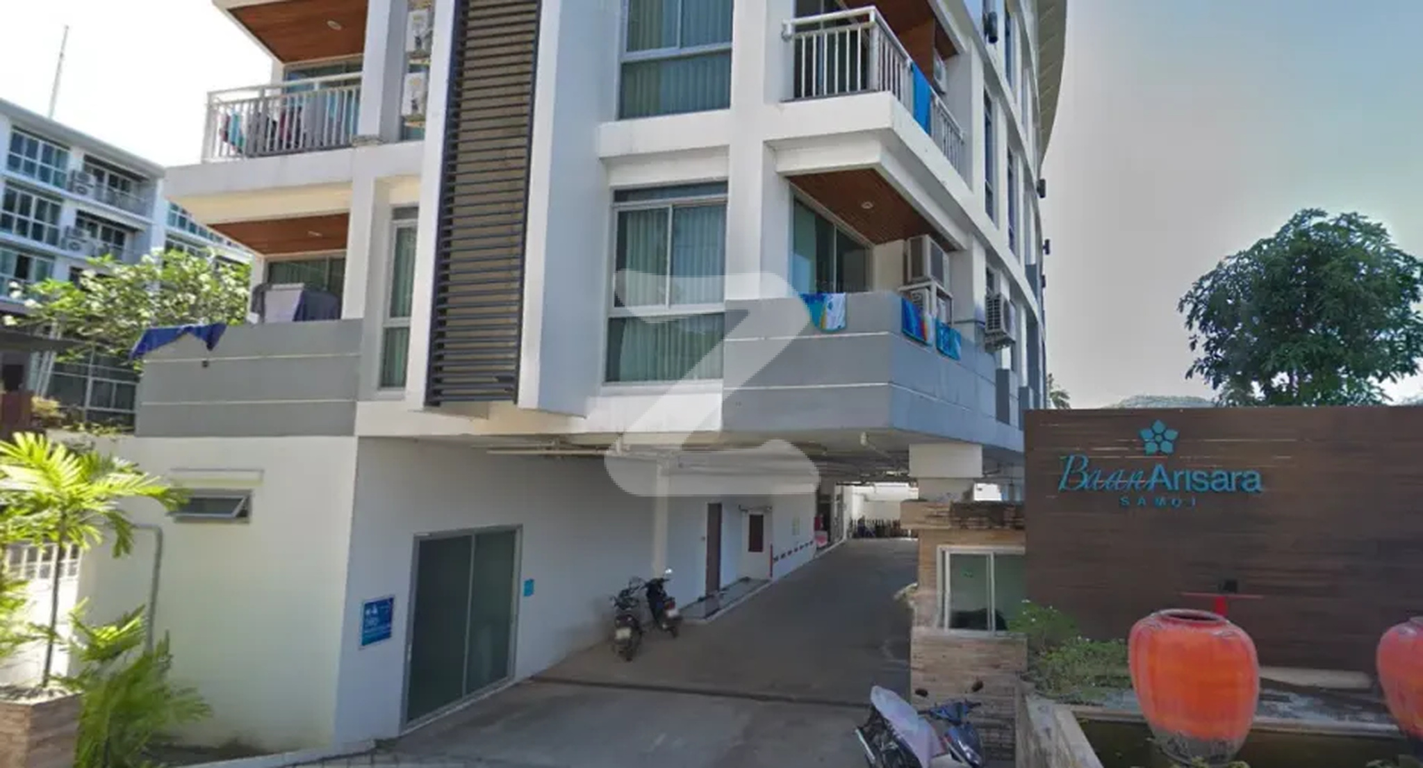 ทางเข้าโครงการ บ้านอริสรา