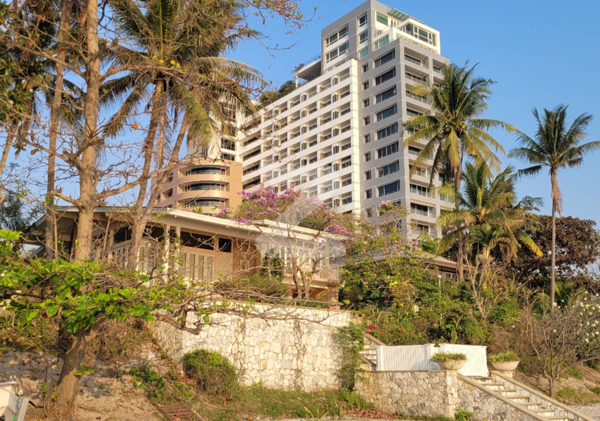 บ้านหาดหัวหิน Hua Hin Beach Condominium