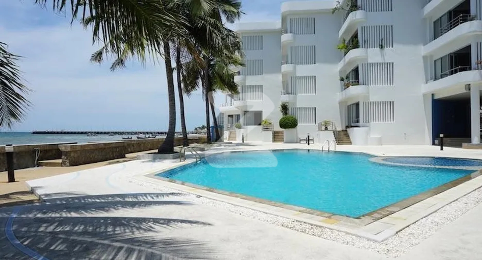 บ้านเพลิดเพลิน คอนโดมิเนียม Baan Plerd Ploen Condominium